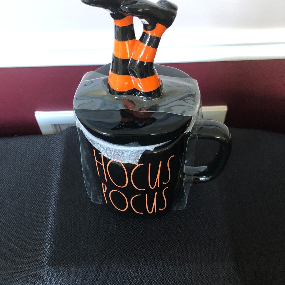 RAE DUNN HOCUS POCUS TOPPER MUG!